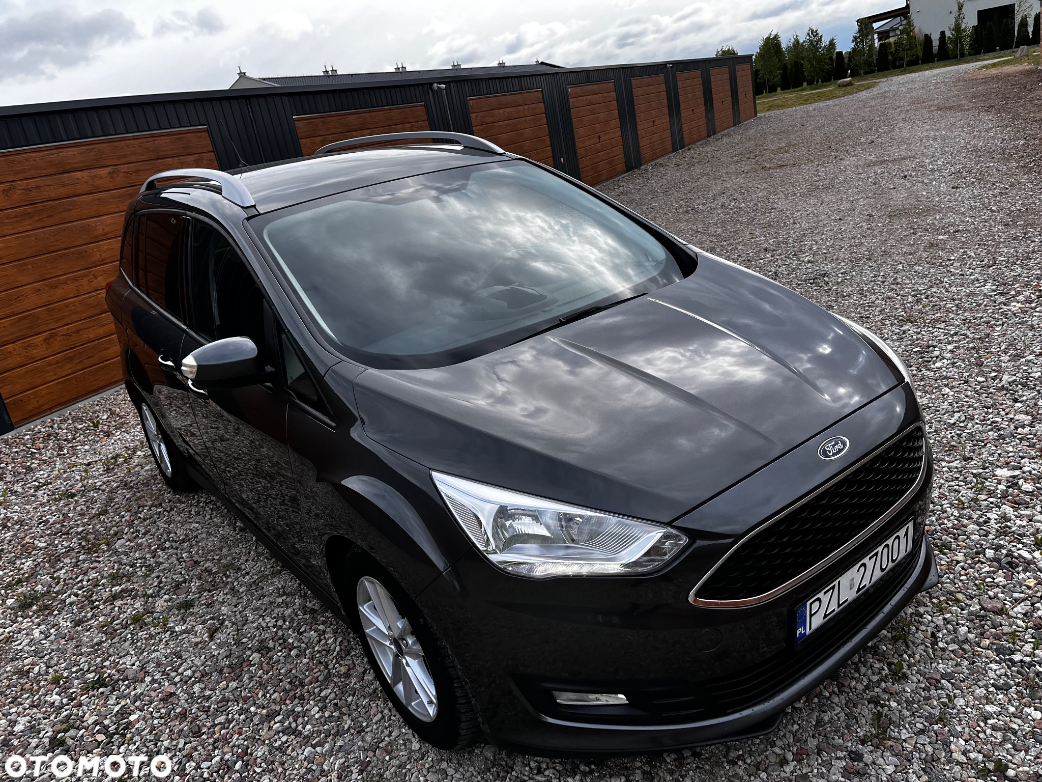 Ford Grand C-MAX Gr 1.0 EcoBoost Titanium ASS - 19