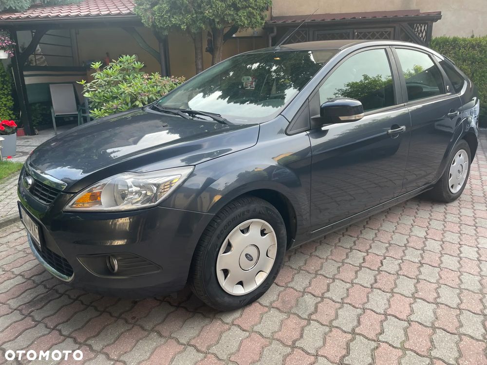 Ford Focus Ghia - 2