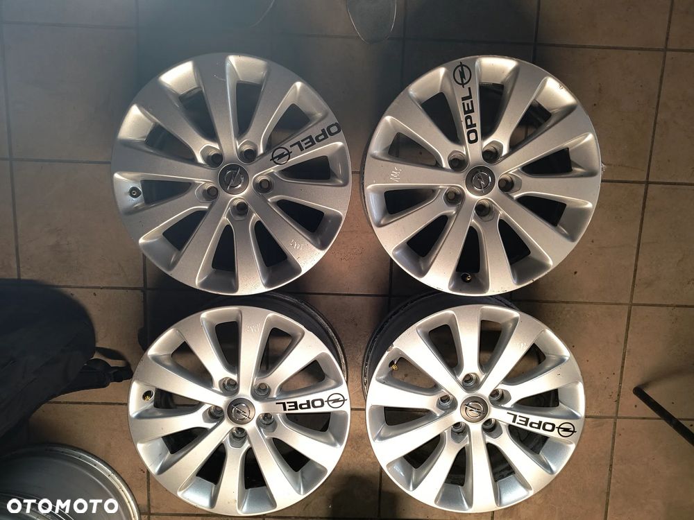 Felgi alu 17 5x115 cali  nr 111 - 1