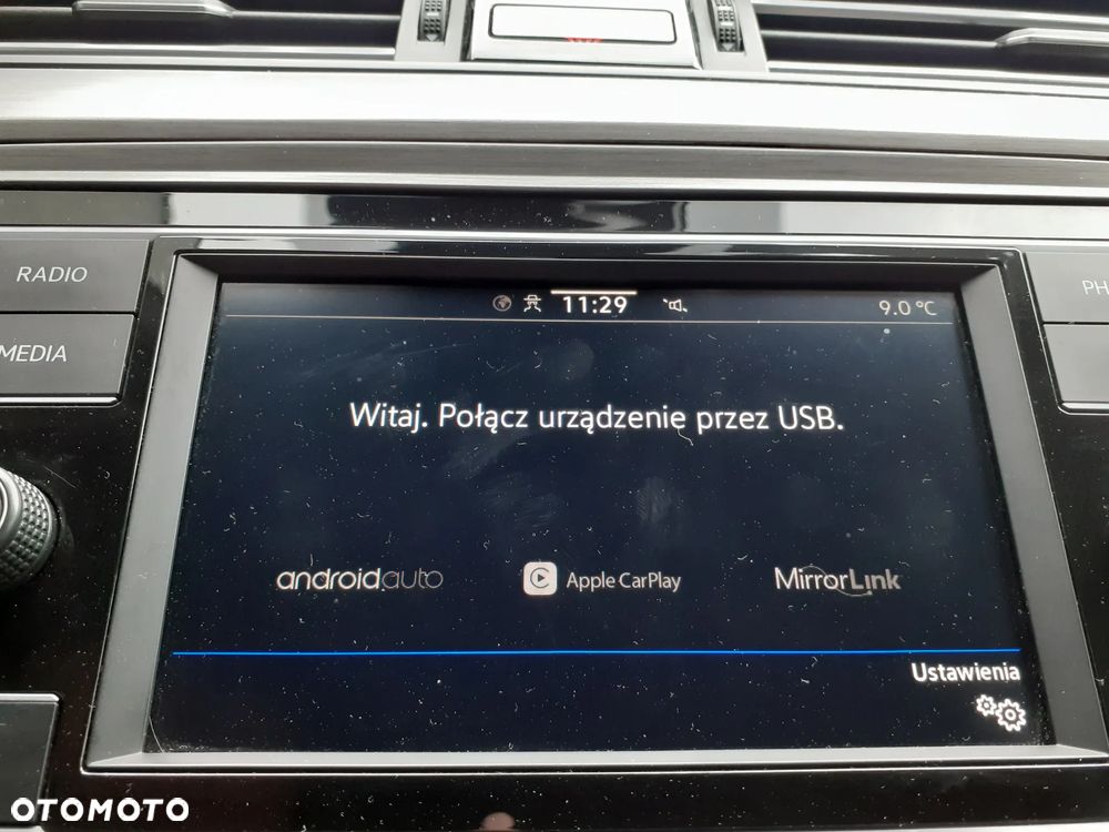 Volkswagen Passat - 14