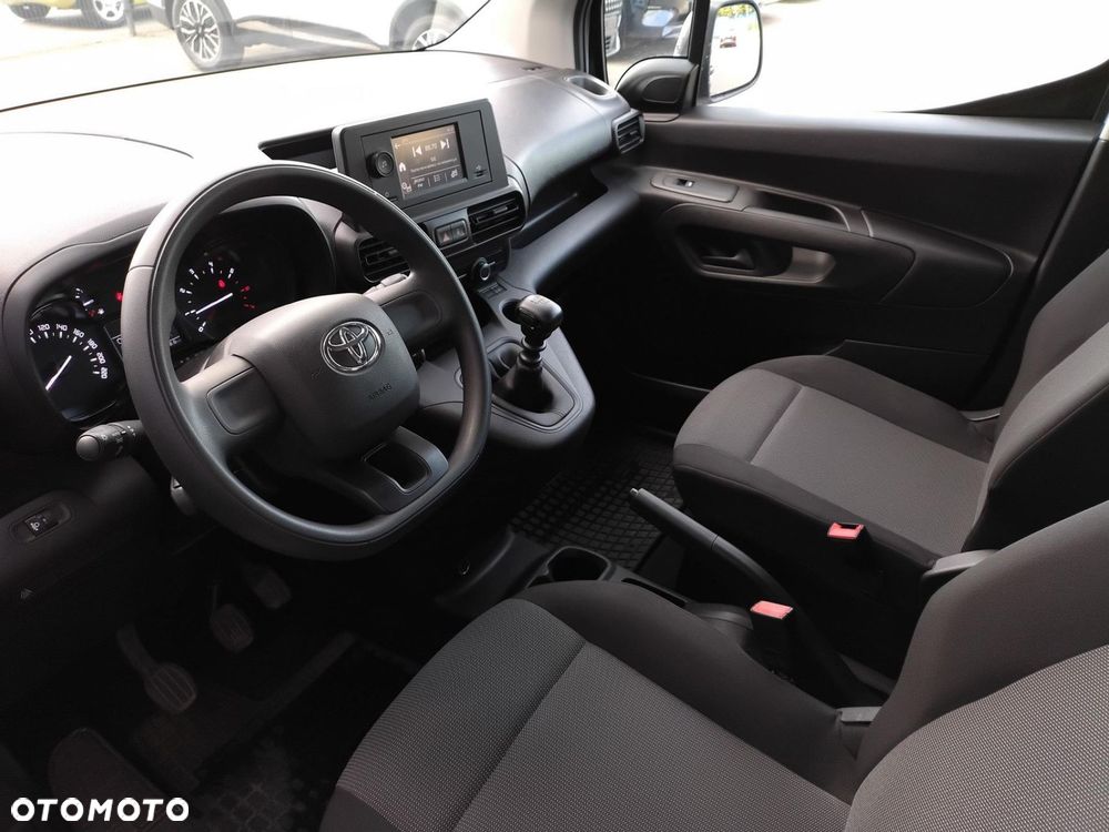 Toyota Proace City Verso Long 1.5 D-4D Combi - 10