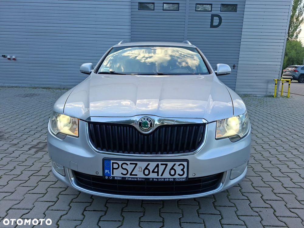 Skoda Superb 2.0 TDI 4x4 Elegance - 13