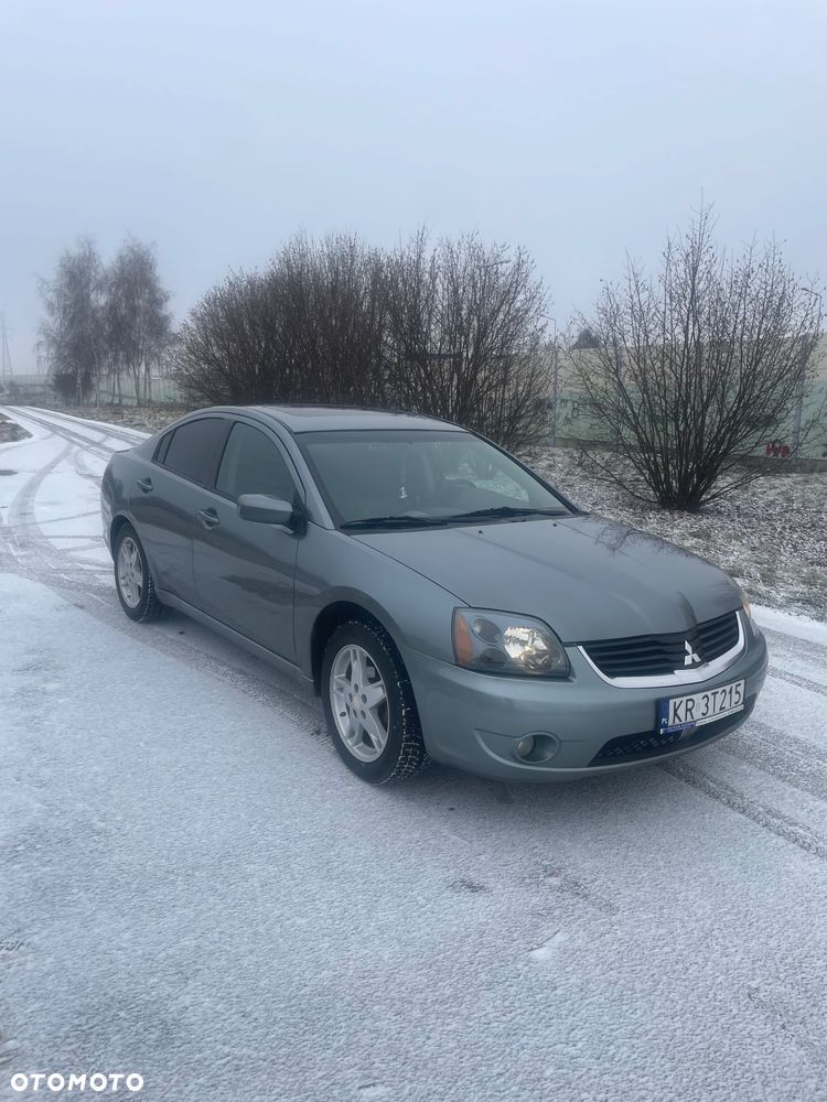 Mitsubishi Galant 2.4 ES - 2