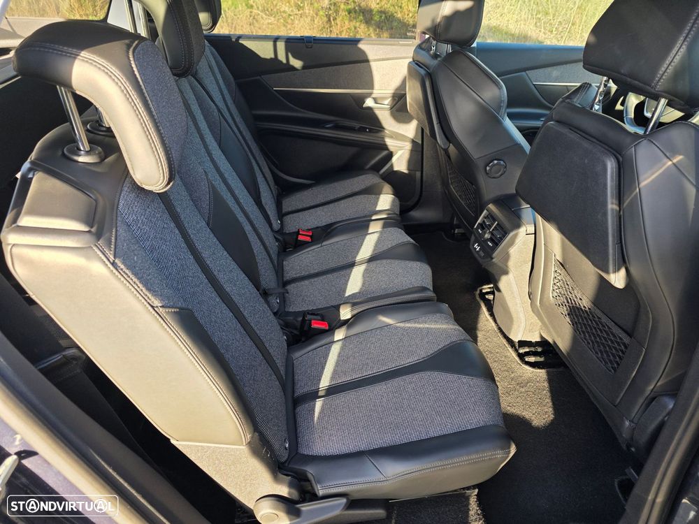 Peugeot 5008 1.6 BlueHDi Allure EAT6 - 13