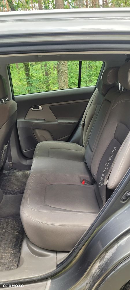Kia Sportage 2.0 CRDI 4WD Spirit - 10