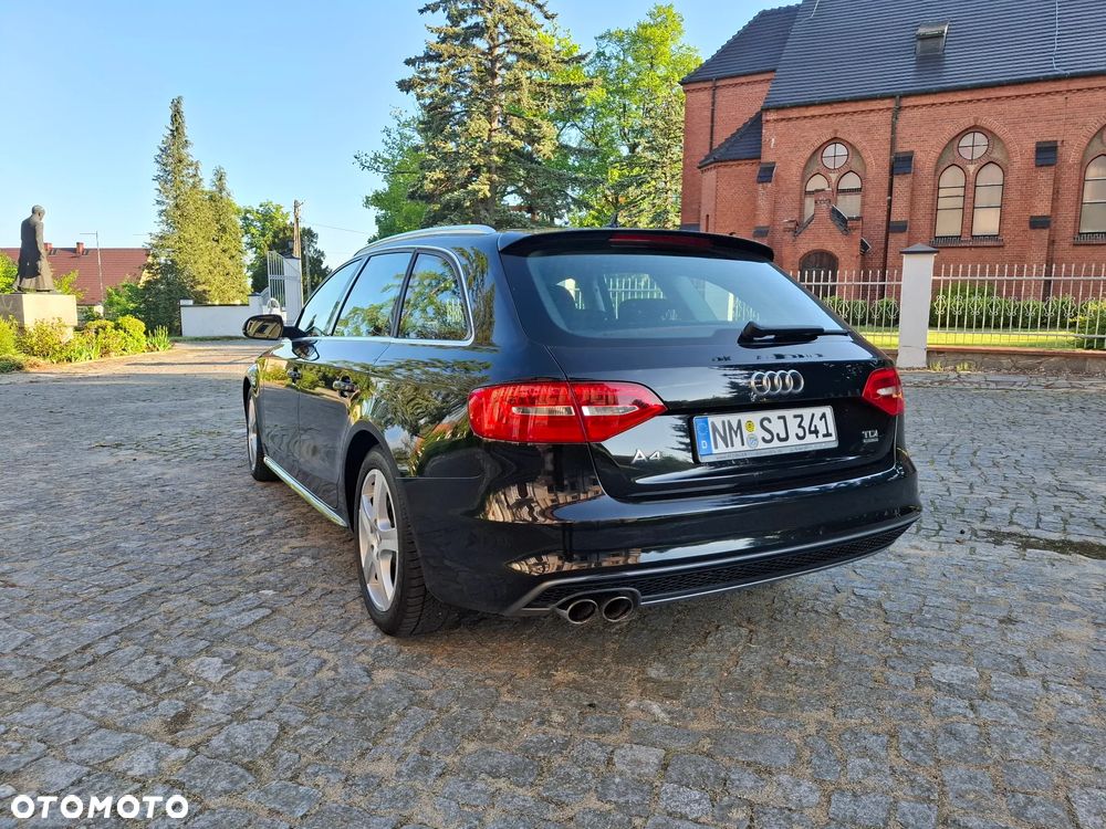Audi A4 Avant 2.0 TDI DPF quattro S tronic S line Sportpaket - 8