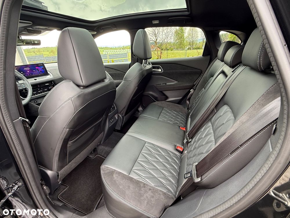 Nissan Qashqai 1.3 DIG-T MHEV Xtronic Tekna+ - 32