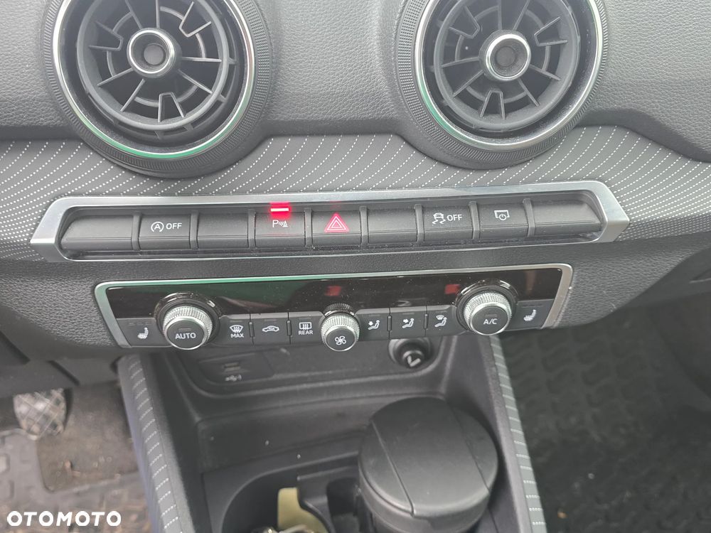 Audi Q2 1.4 TFSI Cylinder on demand sport - 10
