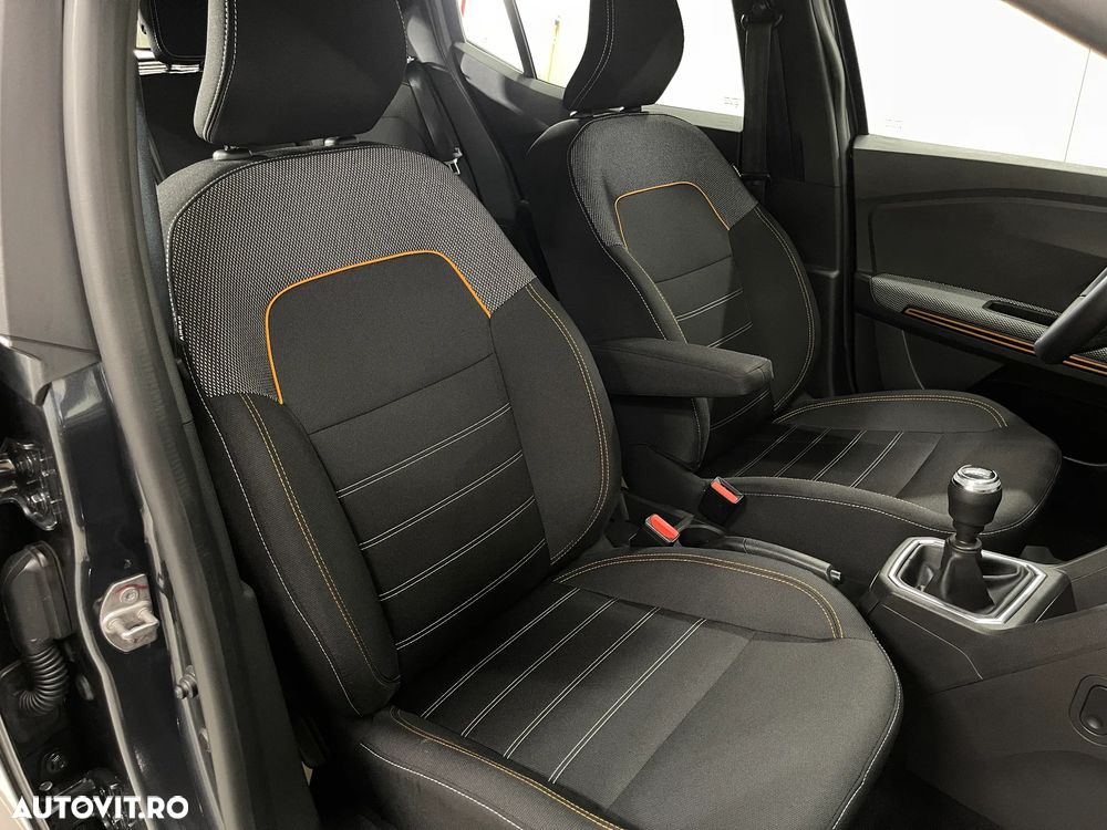Dacia Sandero Stepway TCe 90 MT6 Comfort - 9