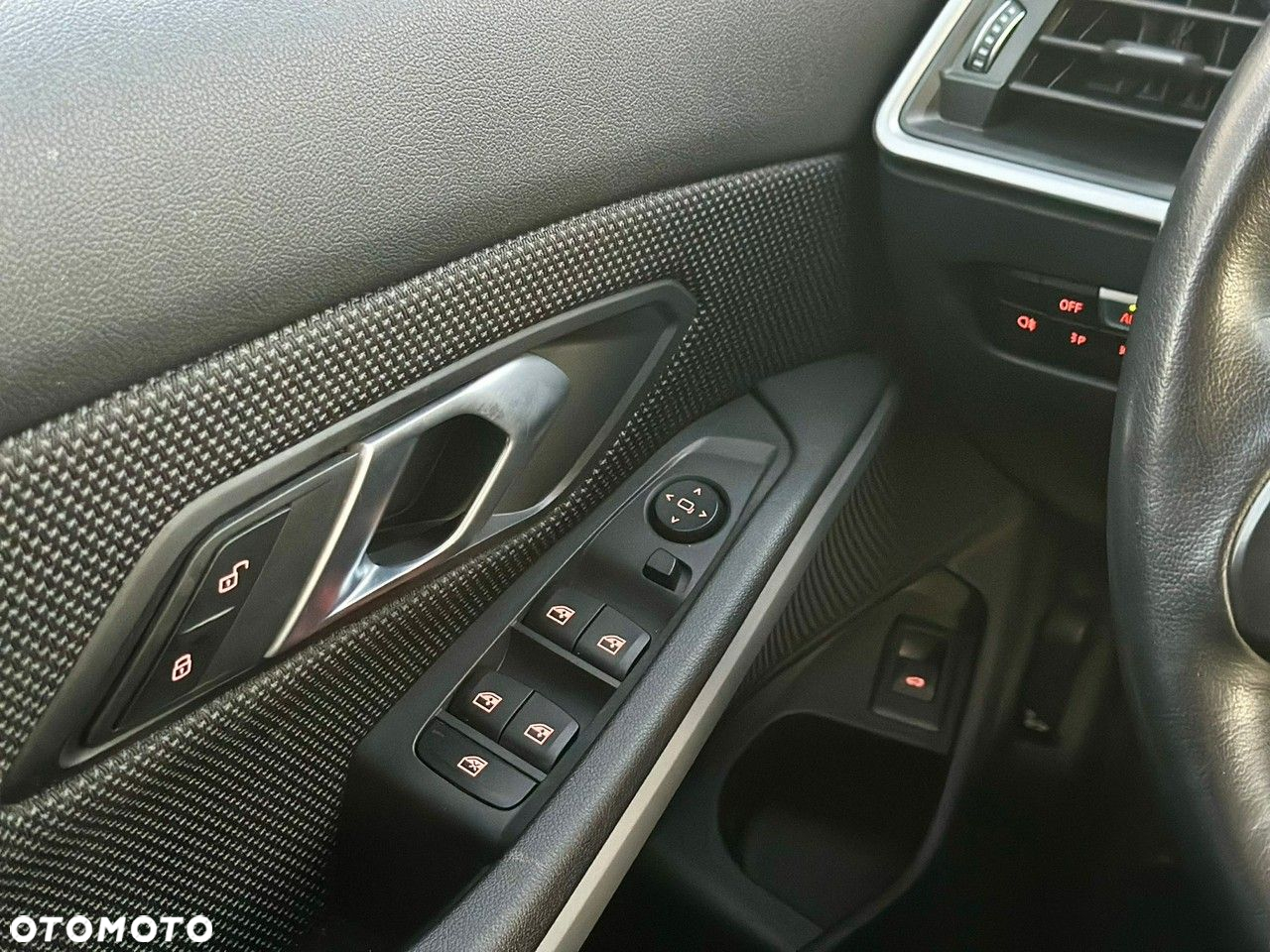 BMW Seria 3 318d Sport Line - 20