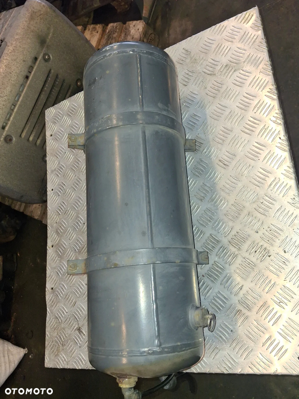 BUTLA POWIETRZA DAF LF 220 EURO 6