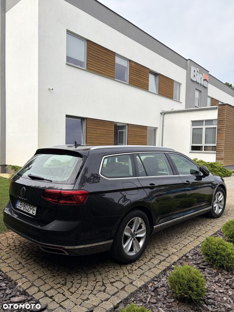 Volkswagen Passat 2.0 TSI Elegance DSG - 7