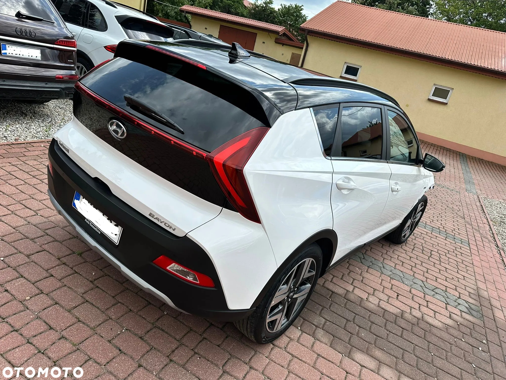 Hyundai Bayon 1.0 T-GDI 48V-Hybrid DCT Connect & Go - 4