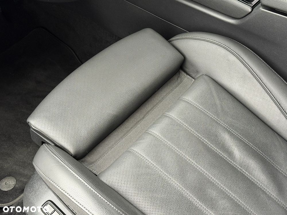 Skoda Superb 1.5 TSI mHEV Selection DSG - 24