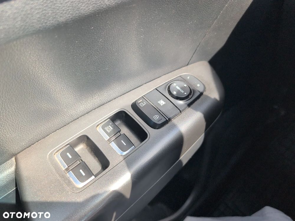 Kia Sportage 1.6 GDI S 2WD - 30