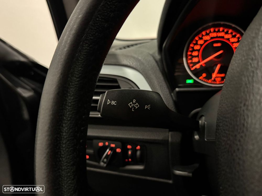 BMW 116 d EDynamics Line Sport - 41