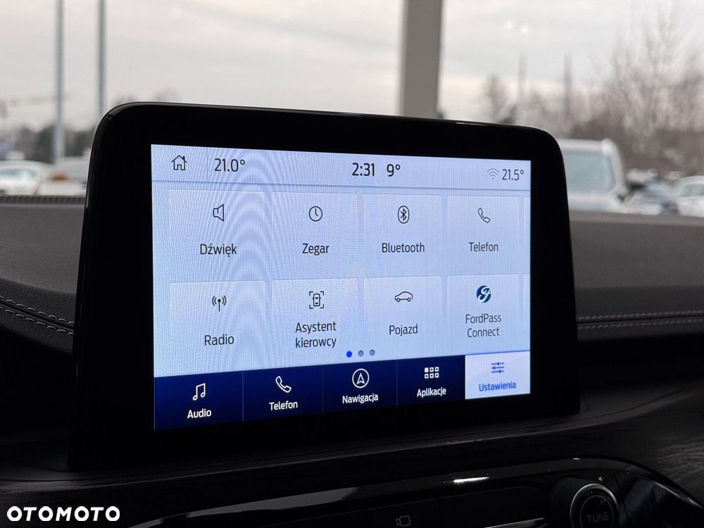Ford Kuga - 32