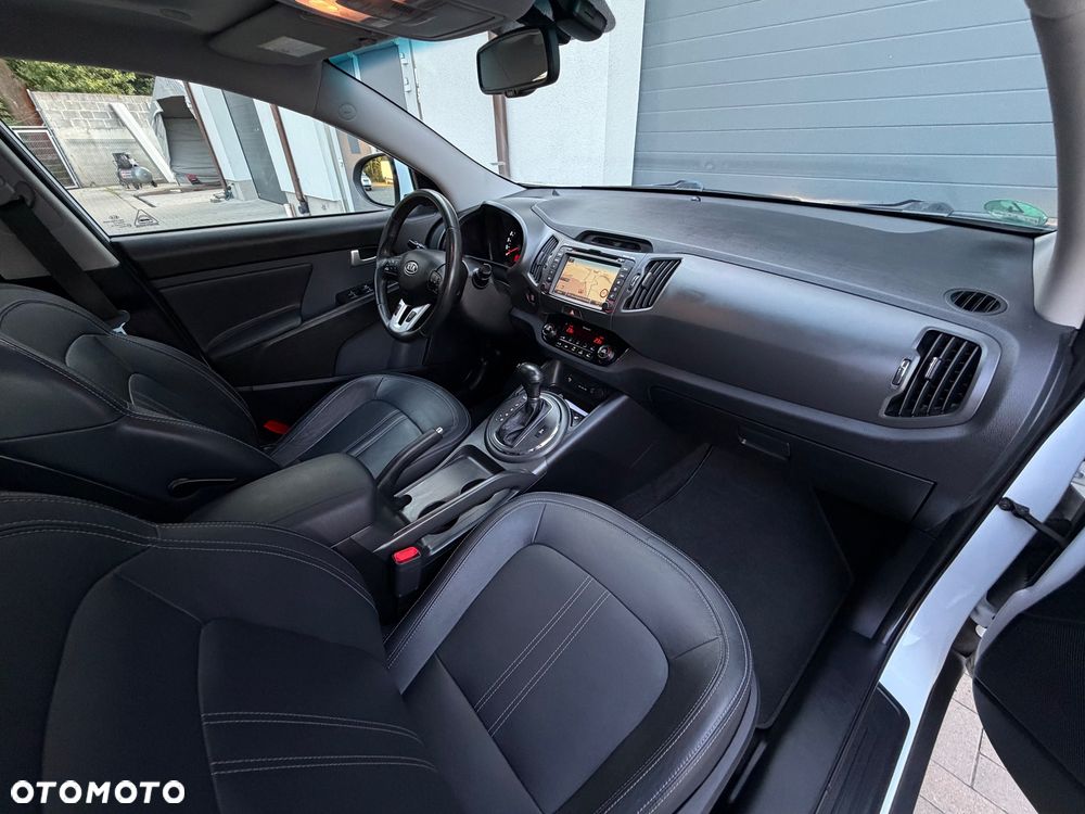 Kia Sportage 2.0 CRDI XL - 11