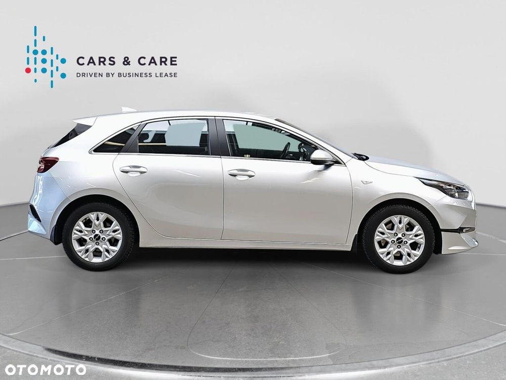 Kia Ceed 1.5 T-GDI M - 32