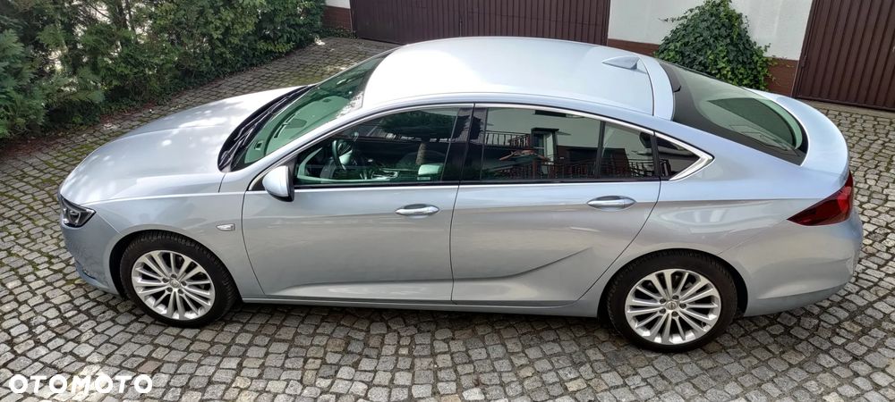 Opel Insignia - 21