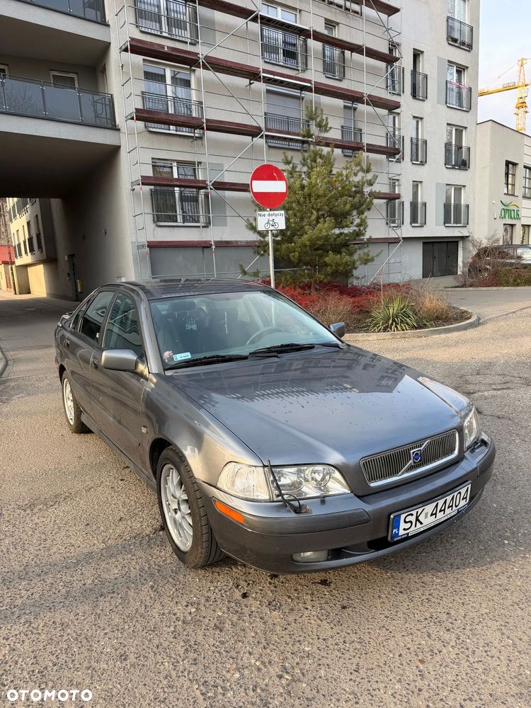 Volvo S40 1.8 - 6