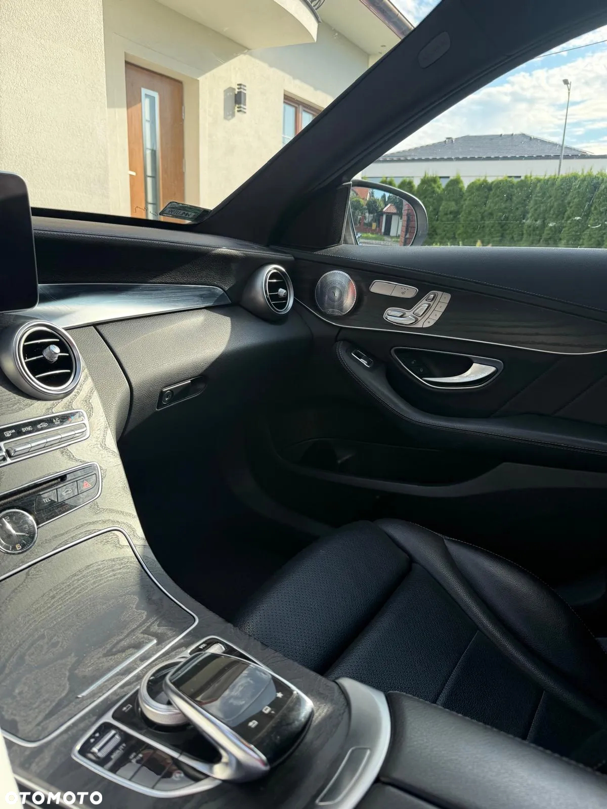 Mercedes-Benz Klasa C 400 4Matic 7G-TRONIC AMG Line - 6