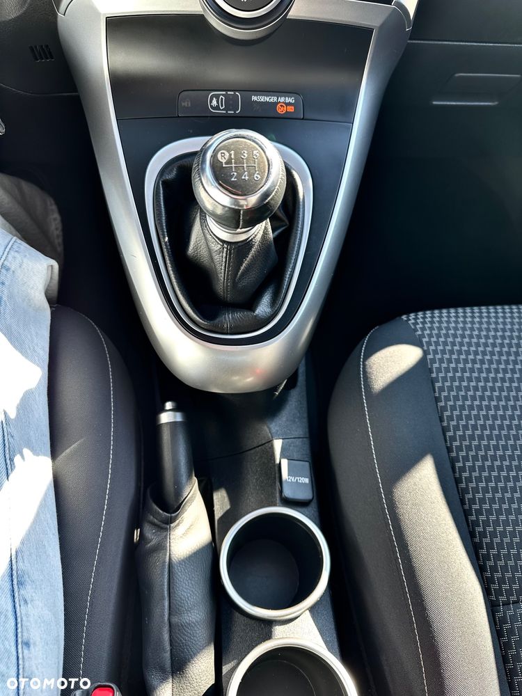 Toyota Verso 1.6 Edition - 13