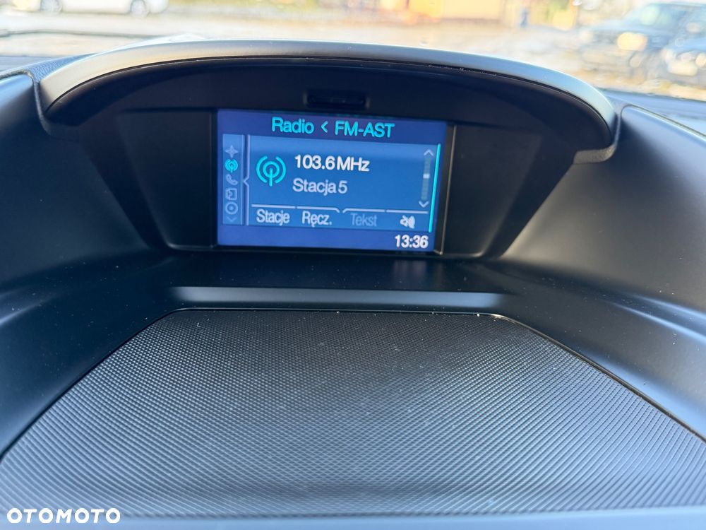 Ford Kuga 2.0 TDCi 2x4 Individual - 19