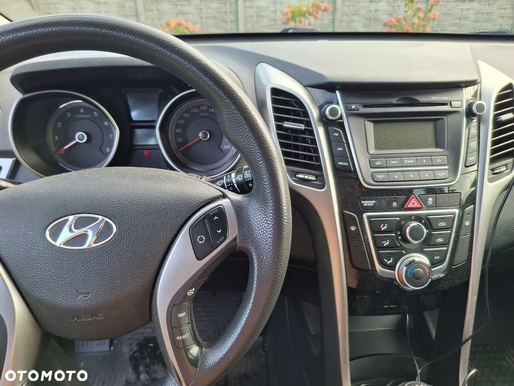 Hyundai i30 1.4 Classic - 10