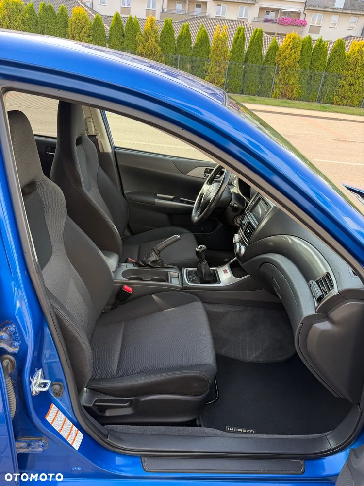 Subaru Impreza SW 2.5 WRX - 11