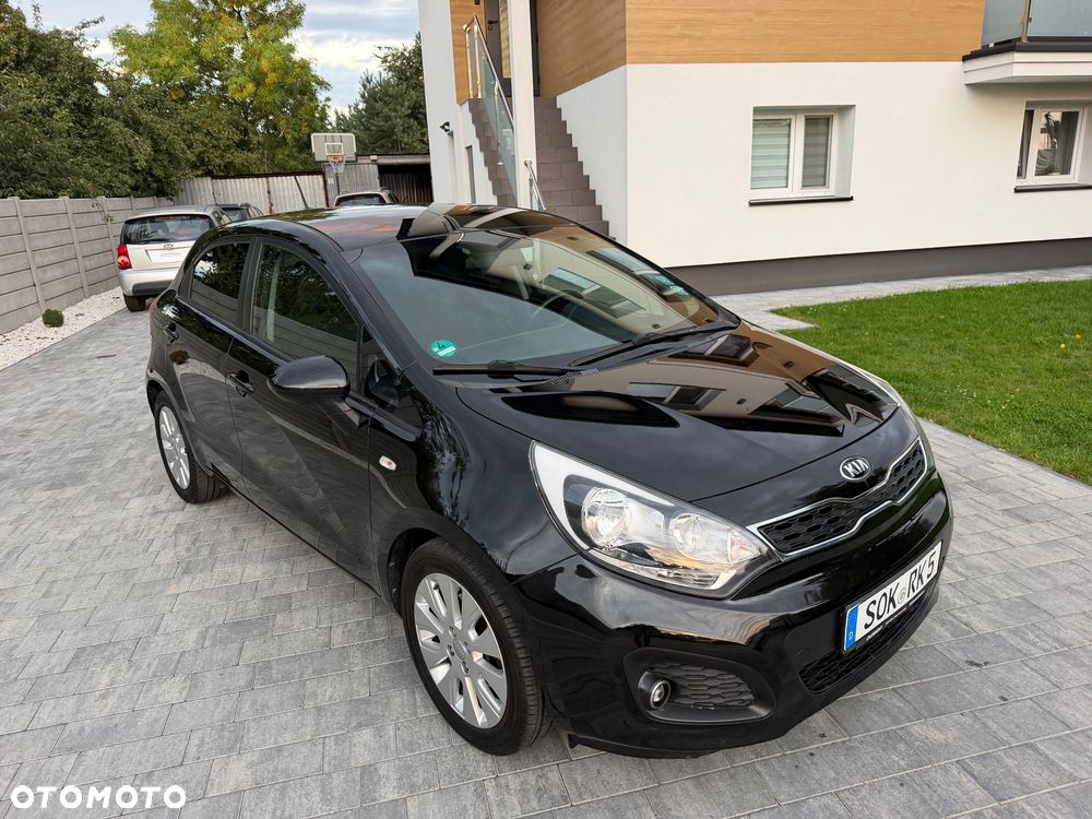 Kia Rio - 29