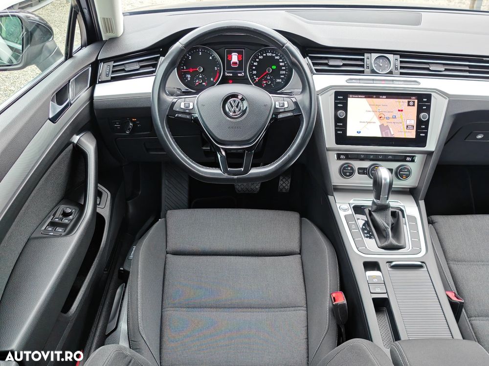 Volkswagen Passat - 8