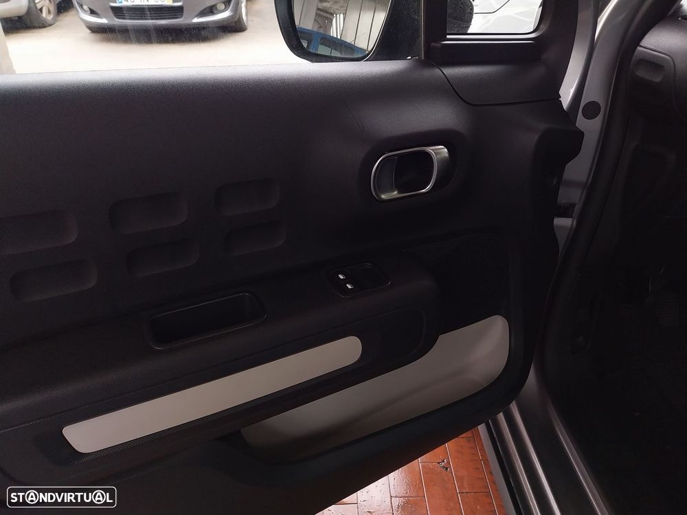 Citroën C3 1.2 PureTech Feel - 3