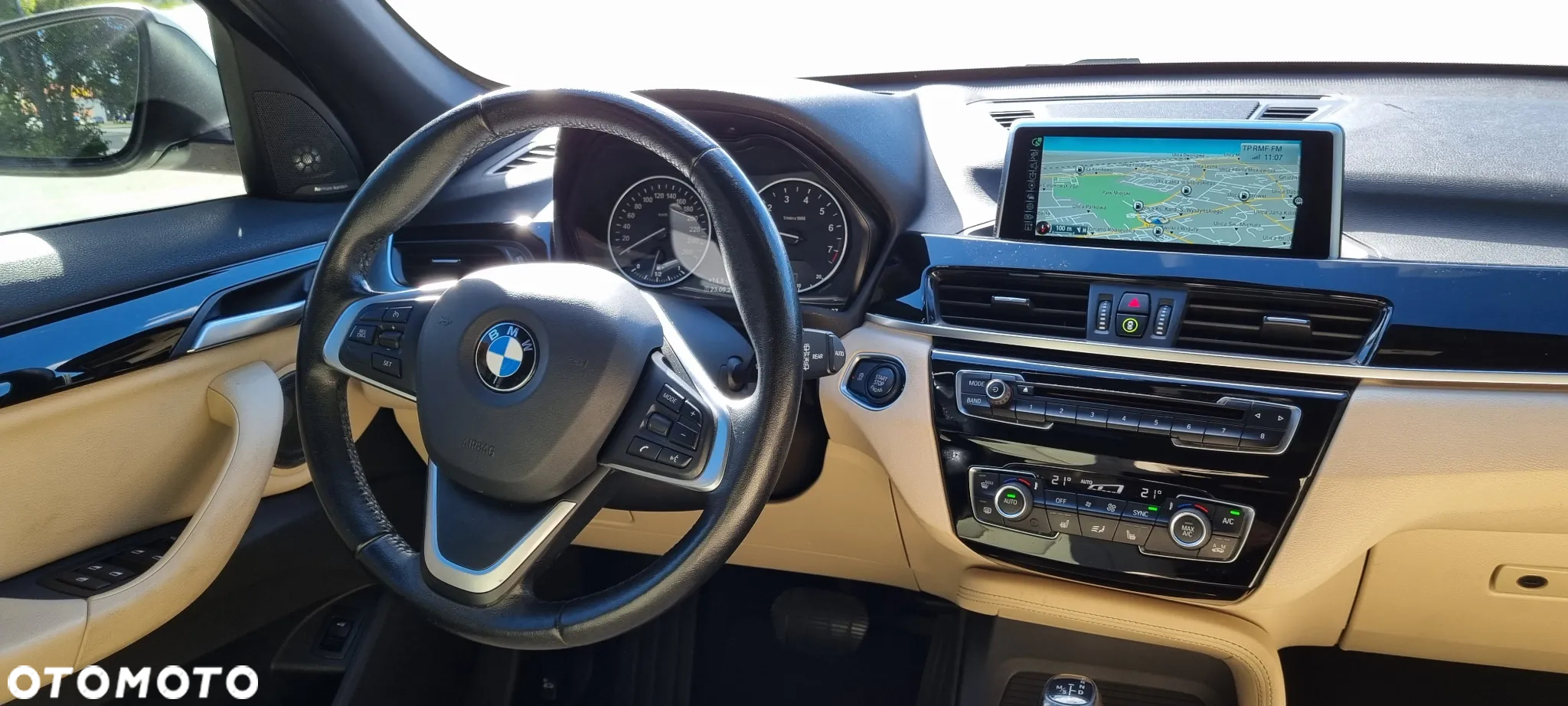 BMW X1 - 13