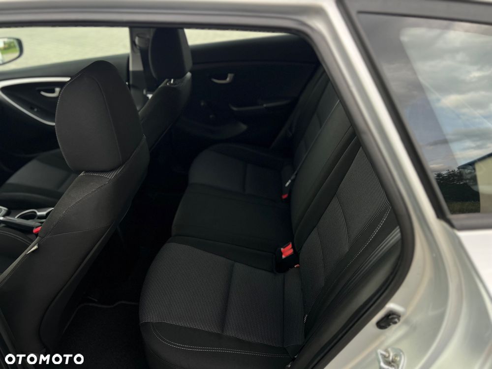 Hyundai i30 - 15