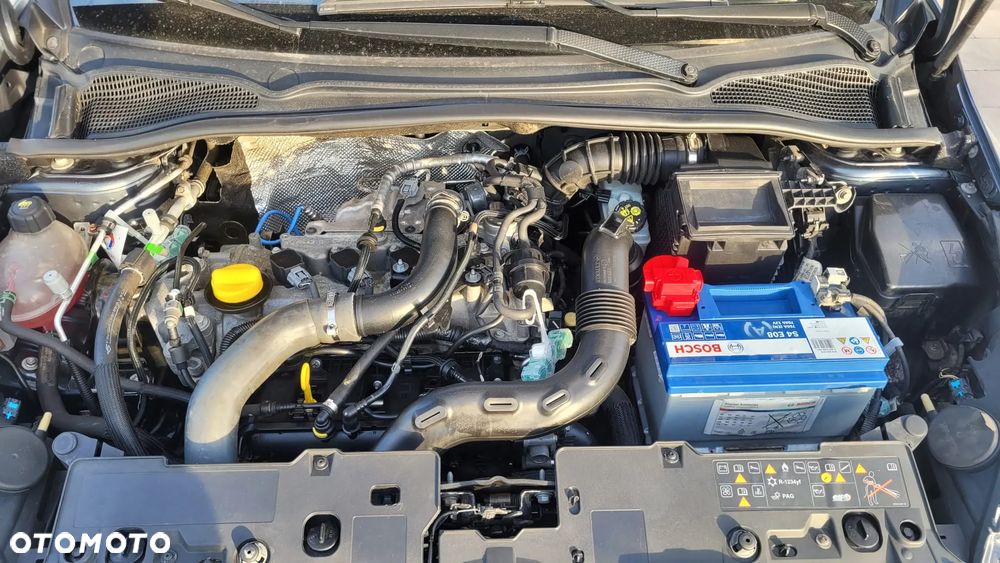 Renault Clio 1.2 Enegry TCe Limited 2018 EDC - 11