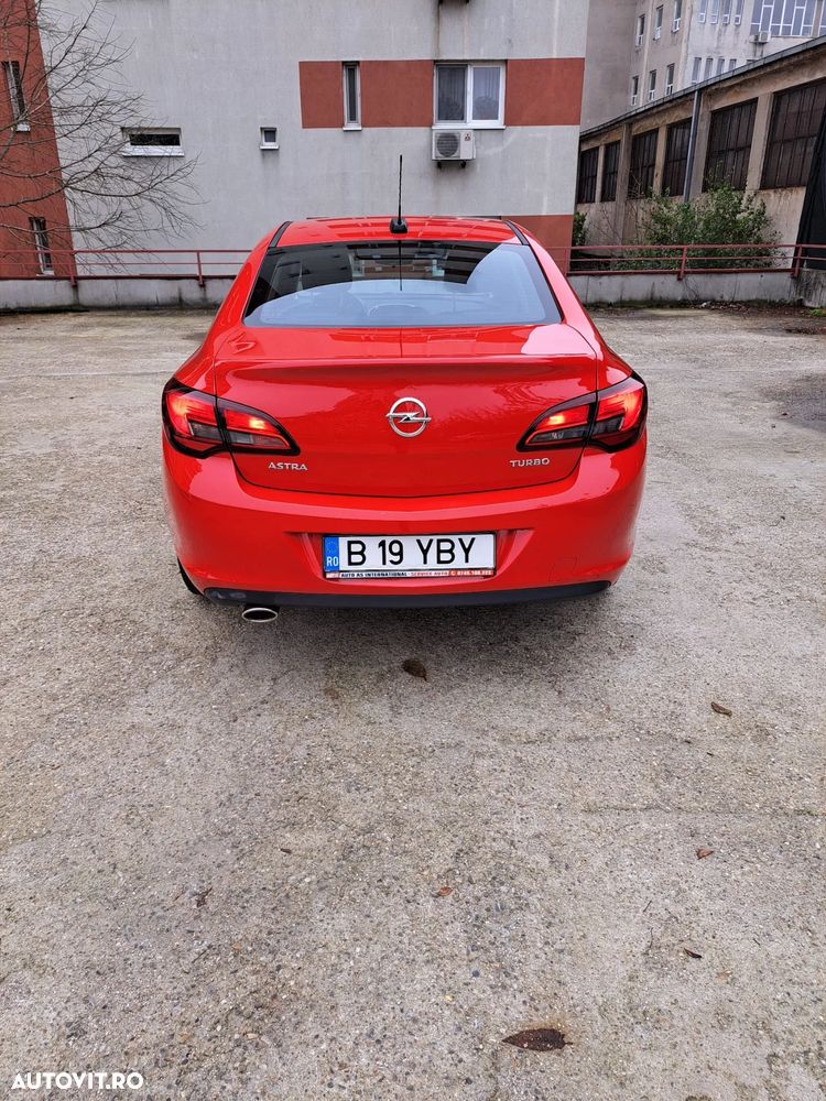 Opel Astra 1.4 Turbo ECOTEC Enjoy - 8