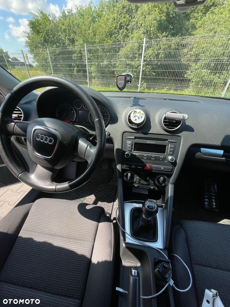 Audi A3 Sportback - 3