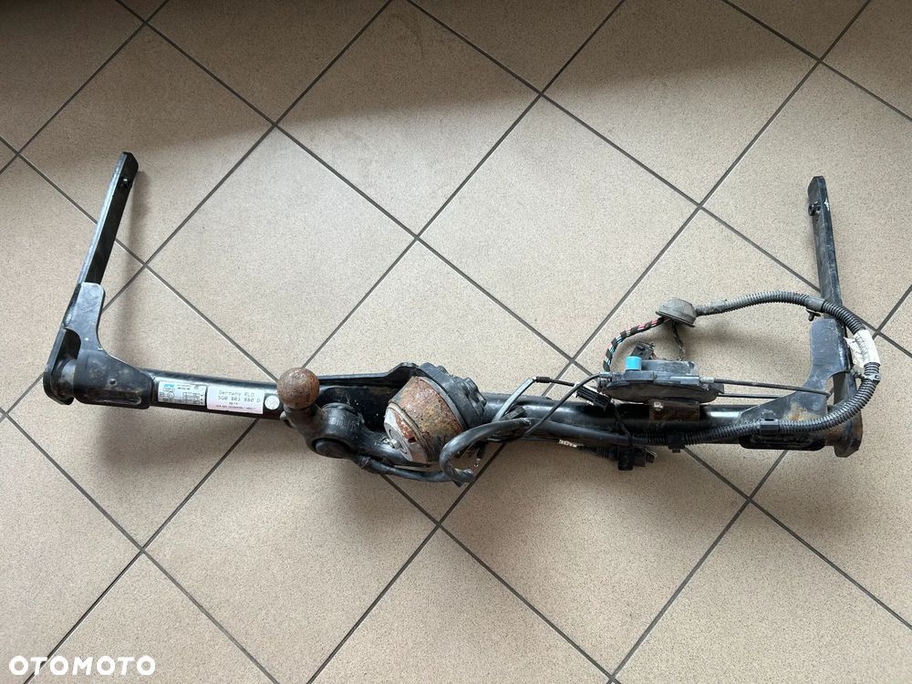 HAK HOLOWNICZY 5G0803880D VW GOLF VII - 1