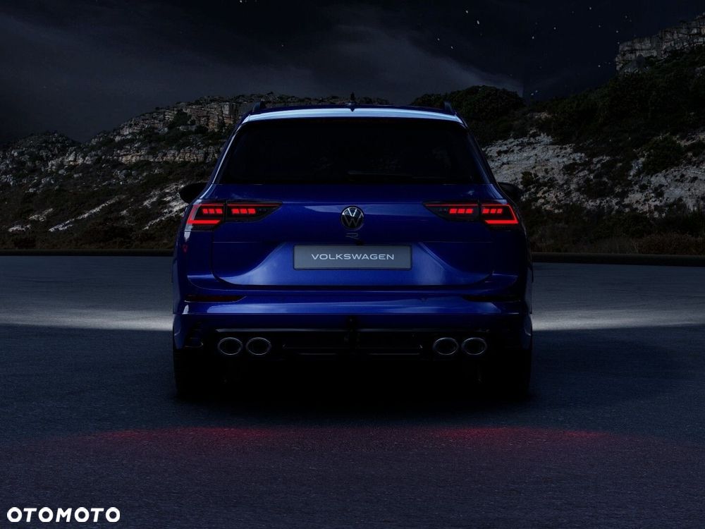 Volkswagen Golf VIII 2.0 TSI 4Motion R - 18