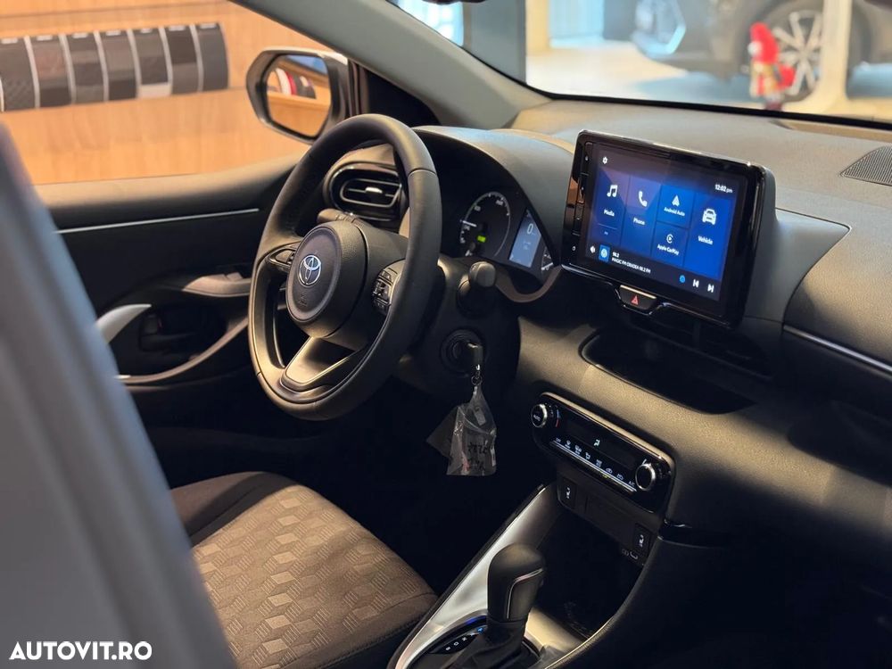 Toyota Yaris - 9