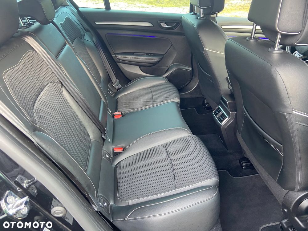 Renault Megane BLUE dCi 115 EDC BOSE EDITION - 34
