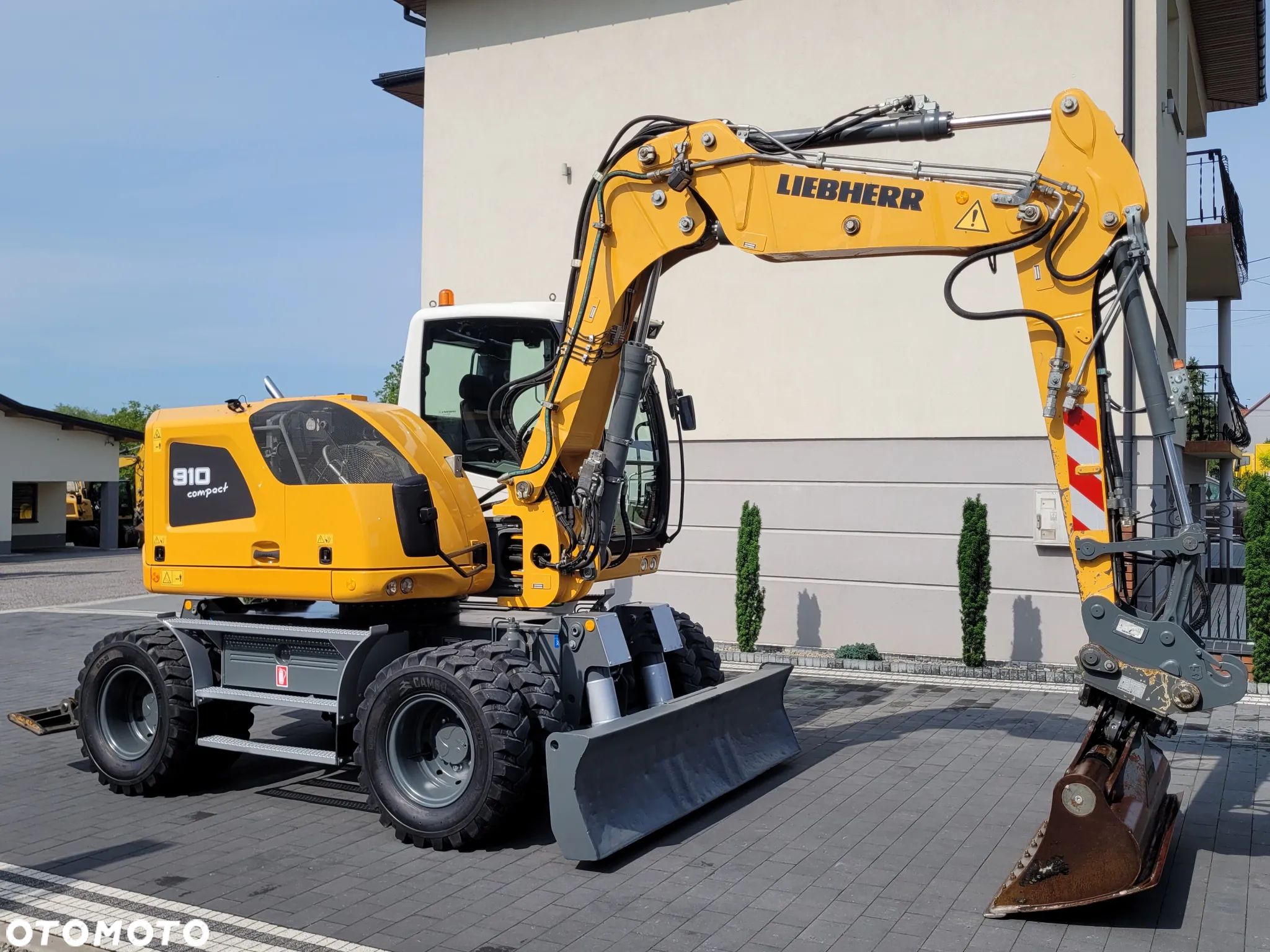 Liebherr A910 compact / 7800h / SUPER STAN / - 1