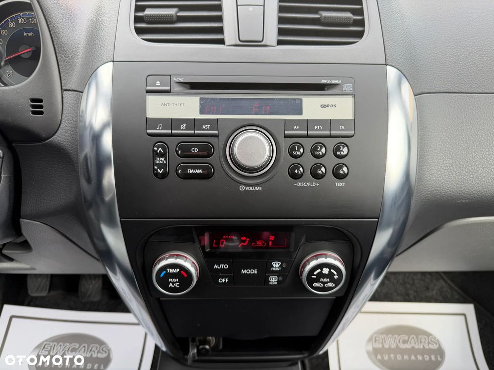 Suzuki SX4 1.6 VVT 4x4 Comfort - 13