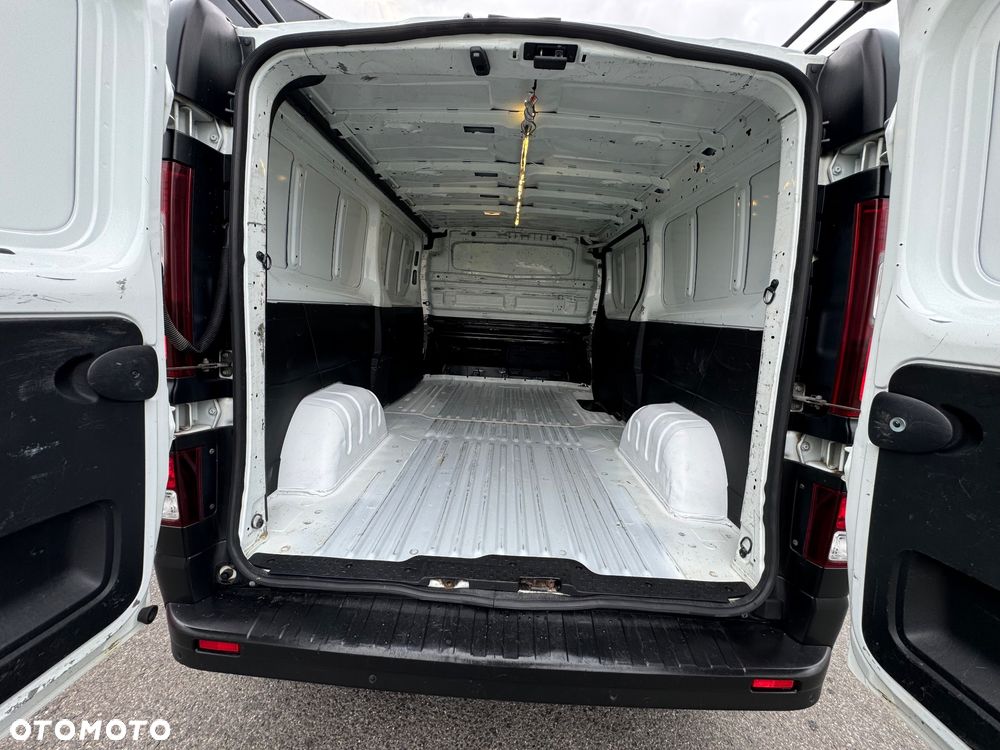 Renault Trafic Long - 9