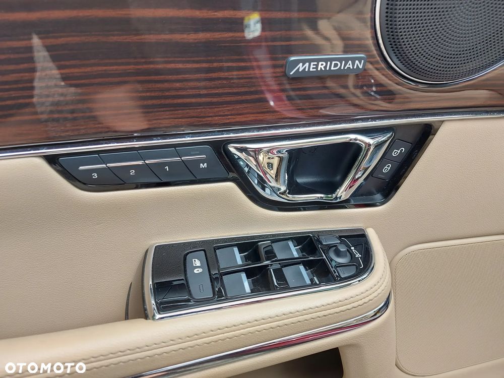 Jaguar XJ 3.0 V6 Premium Luxury - 25