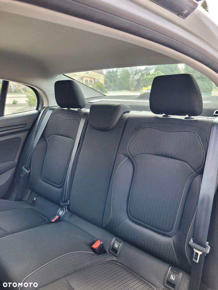 Renault Megane 1.6 SCe Zen - 18