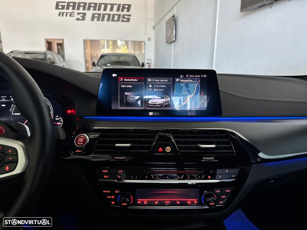 BMW M5 Competition - 23