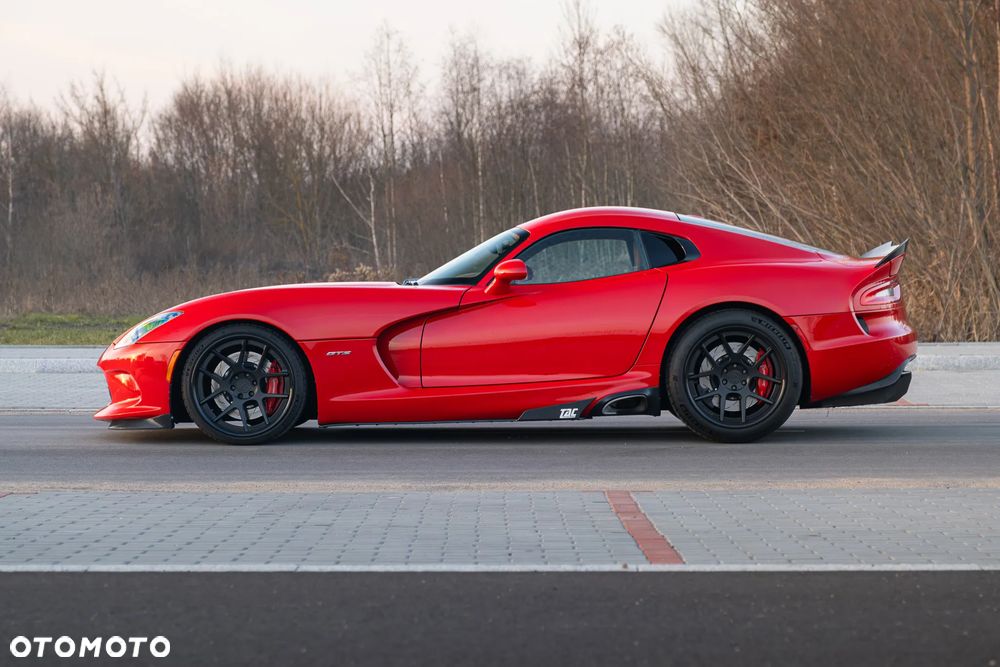 Dodge Viper - 7