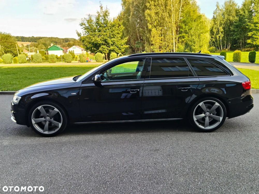 Audi A4 Avant 2.0 TDI DPF quattro S line Sportpaket - 12